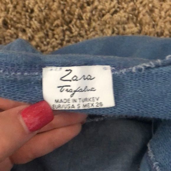 🎀 3/$20 Zara trafaluc women’s small chambray crop top - Picture 4 of 6